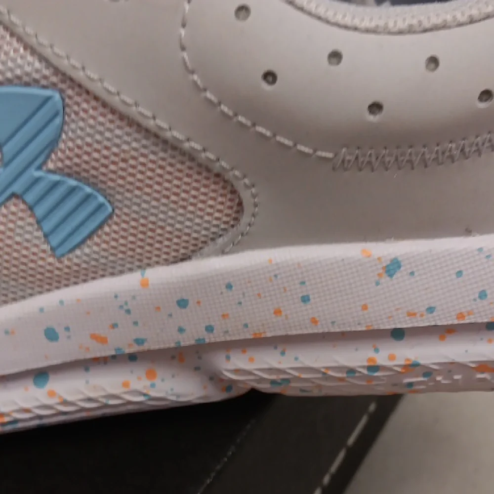 Under Armour Womens Blue and Gray Sneakers Breathable Mesh Design New - Picture 3 of 10